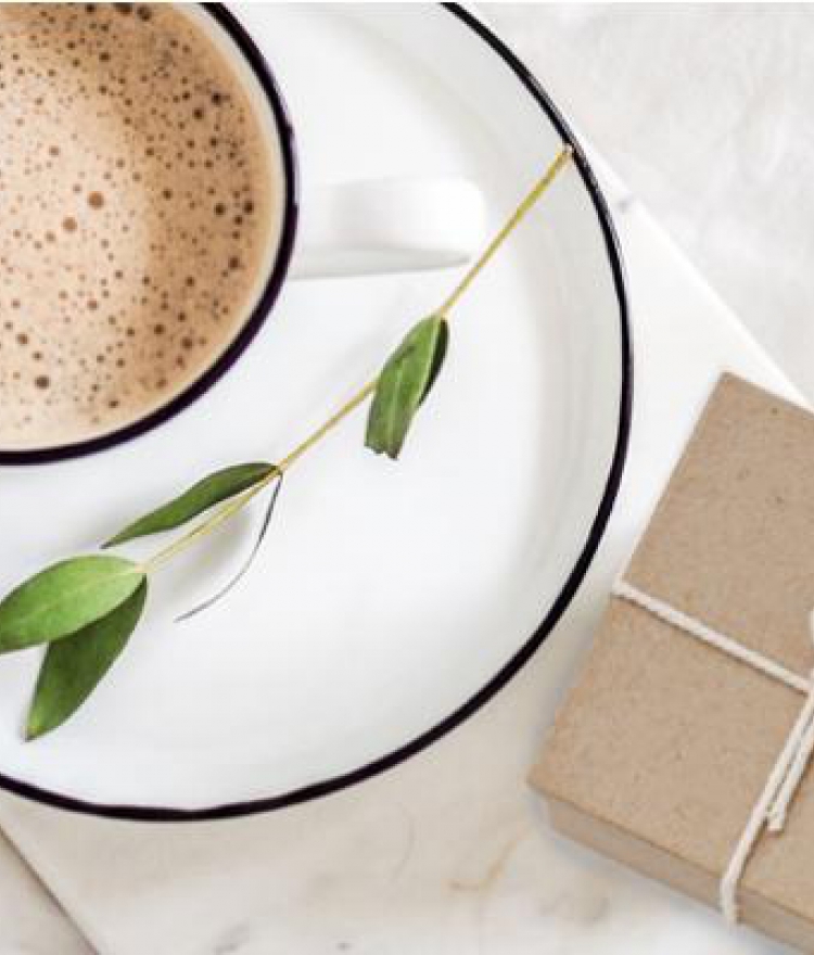 10 Best Holiday Gifts For Those Who Love Sleep